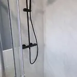 No5, The Lakes Apartament *