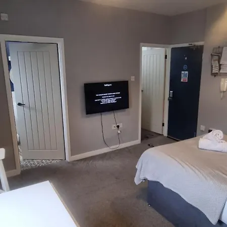 No5, The Lakes Apartament