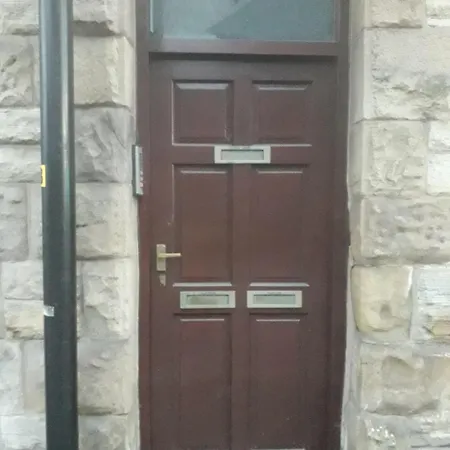 No5, The Lakes Daire *