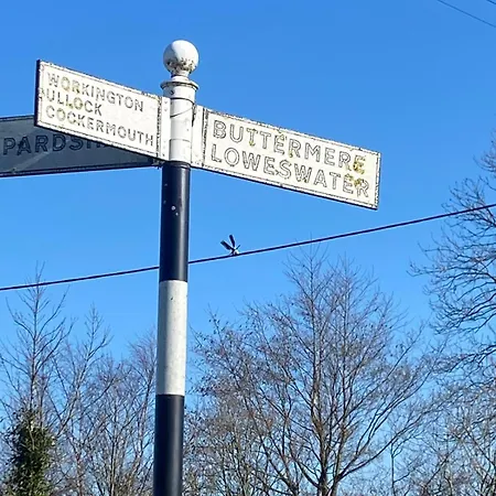 Daire No5, The Lakes